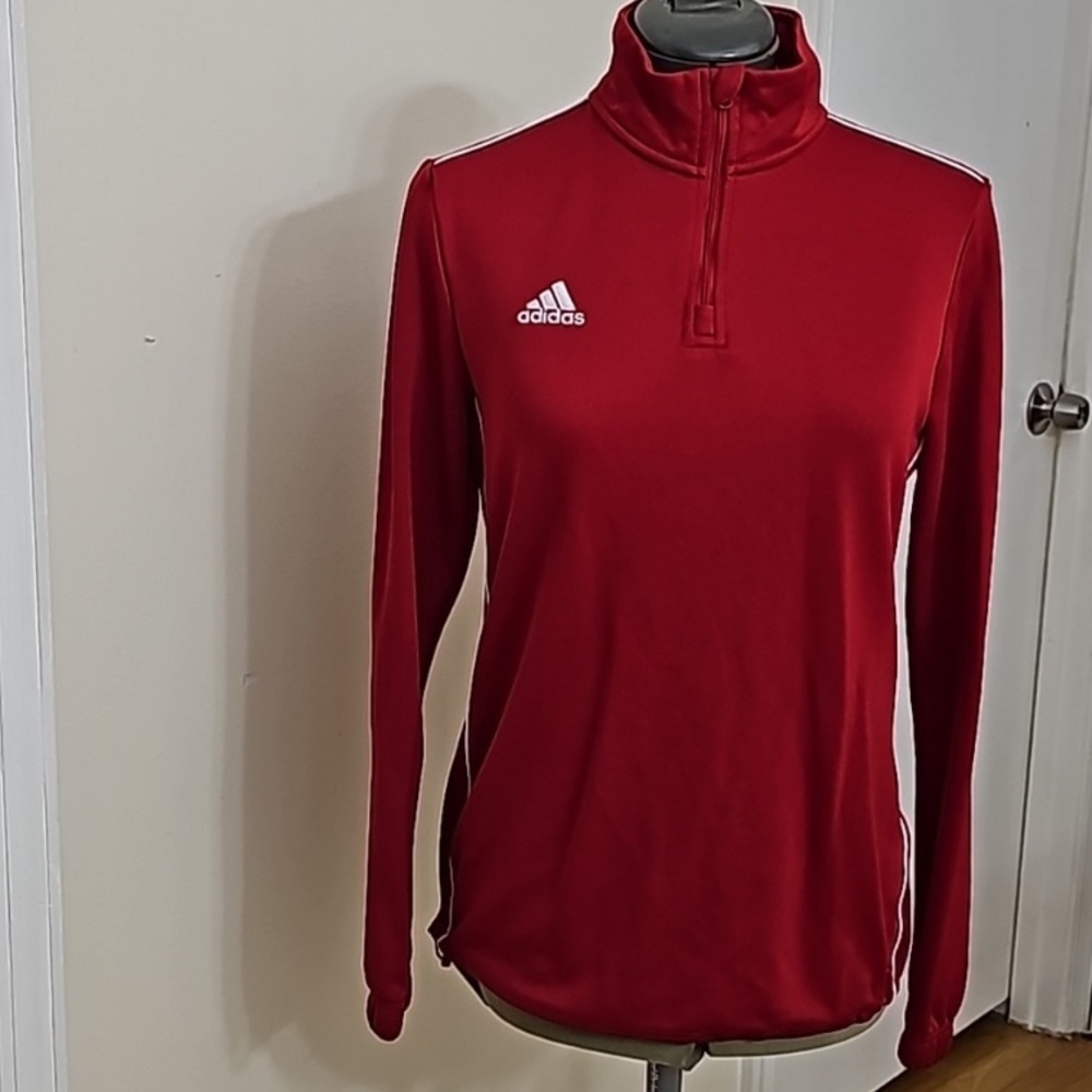 NEW- ADIDAS CLIMATE TRAINING TOP